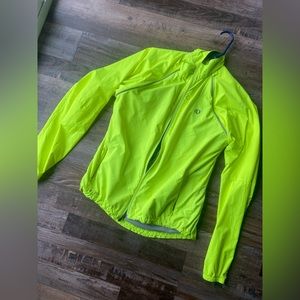 Women’s Pearl Izumi high visibility convertible jacket